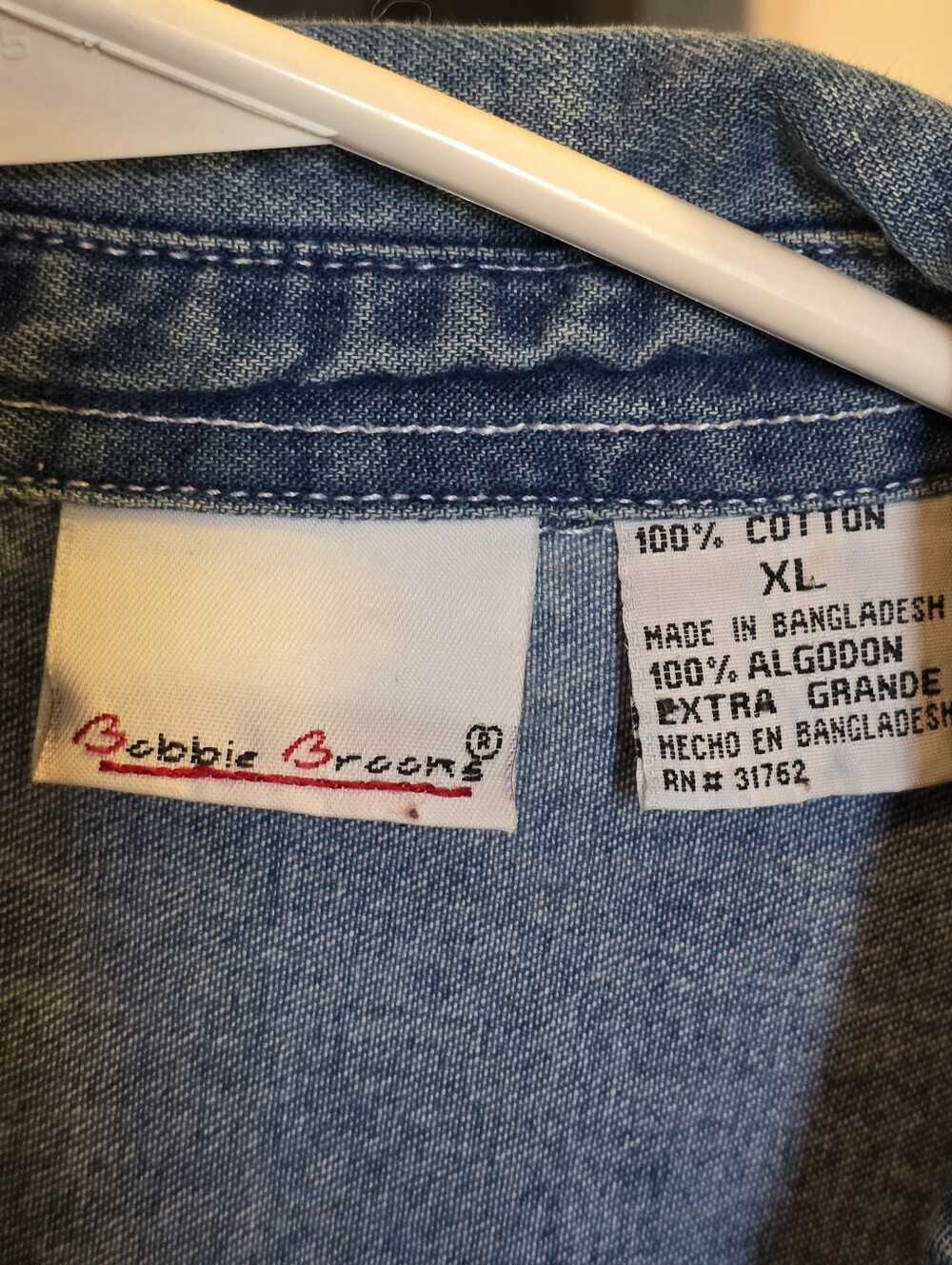 Bobbie Brooks Women’s Blue Denim Top - Picture 2 of 5